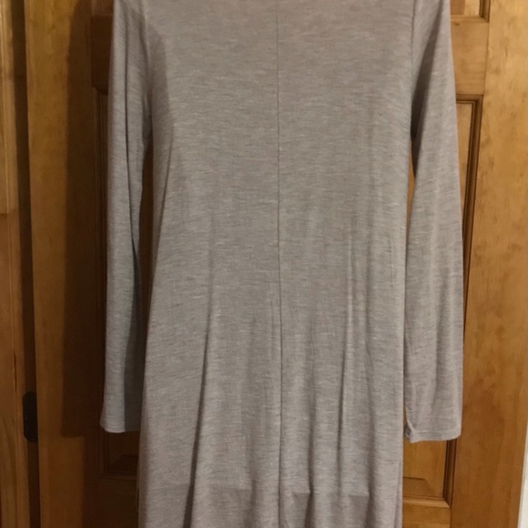 Jella C. Extra Long Oversized Blouse
4 - 6 Small - Picture 9 of 10